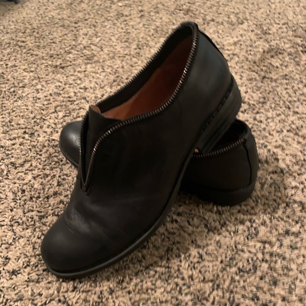 Miz Mooz Lauralyn slip on loafer